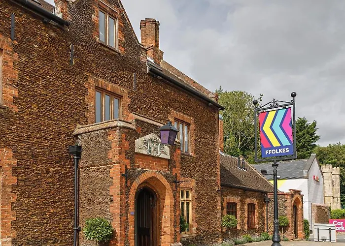 Ffolkes Arms Hotel