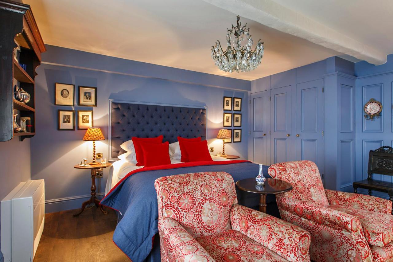 Ffolkes Arms 3*